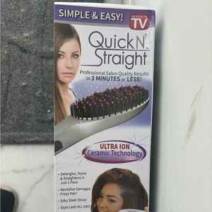 Hairbrush, brand new. Reg price $42